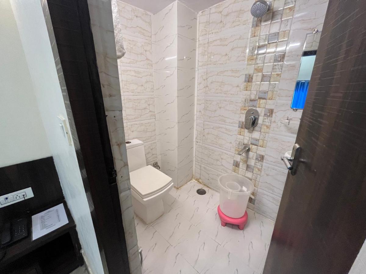 Hotel Raj Vilas Udajpur Zewnętrze zdjęcie