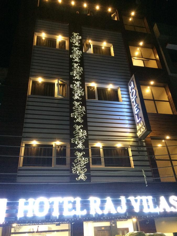 Hotel Raj Vilas Udajpur Zewnętrze zdjęcie
